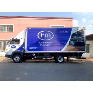 Envelopamento de veículos